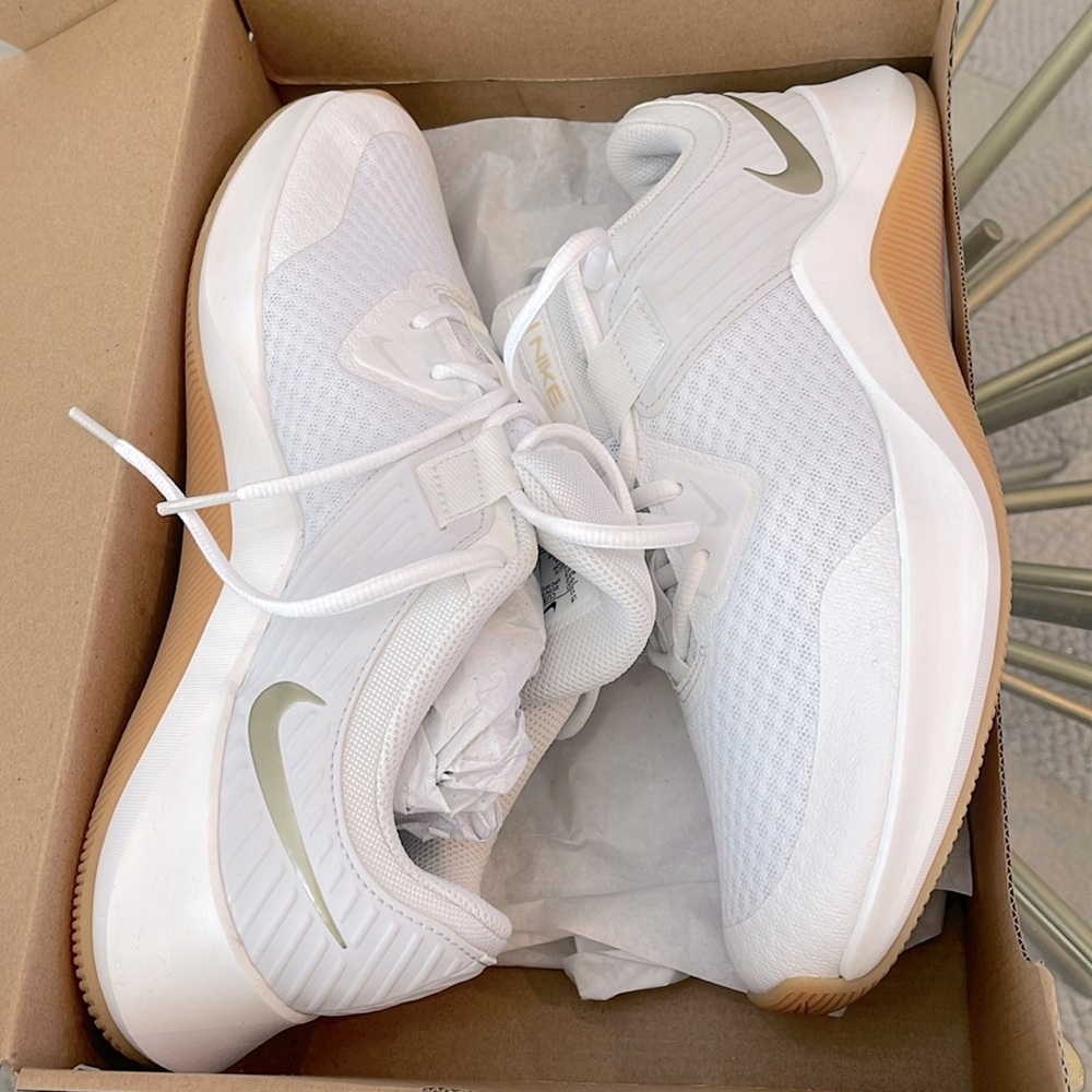 NEW Flex Experience Run Size 11